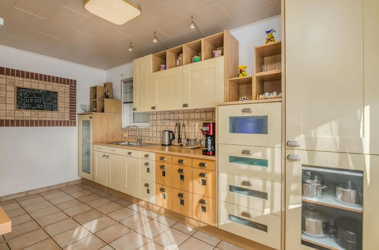 Holiday House Nika With Pool And Jacuzzi Linardići Semesterbostad